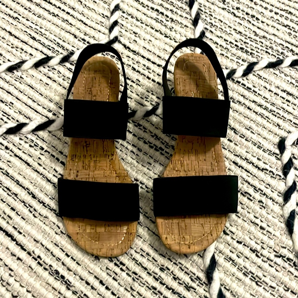 Tommy Bahama Wedge Sandal